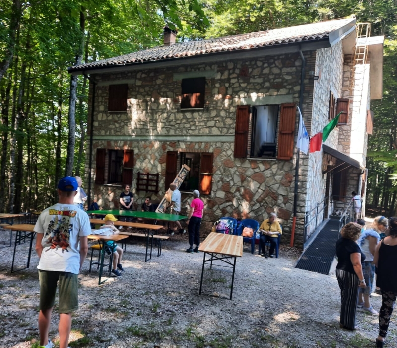 Feste, cene ed iniziative pubbliche